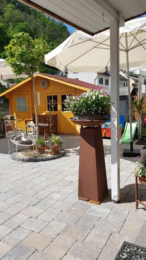 Landhaus Julia โคเบิร์น-กอนดอร์ฟ ภายนอก รูปภาพ